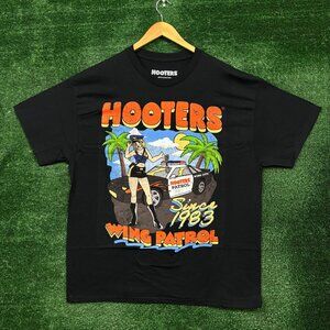 Hooters Wing Patrol Since 1983 T-Shirt Size Extra Large